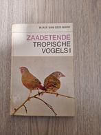 Zaadetende tropische vogels deel 1, Boeken, Dieren en Huisdieren, Gelezen, Ophalen of Verzenden, Vogels