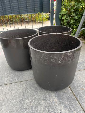 3 Bloempotten - Gebruikt beschikbaar voor biedingen