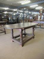 Oer 11613 ANTIEKE 18e eeuwse eikenhouten ovale tafel, Ophalen