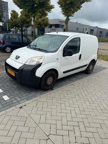 Te huur: Handige Peugeot Bipper 40 eu p/dag beschikbaar voor biedingen
