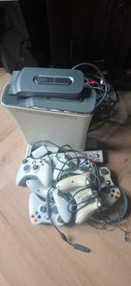 Xbox 360 Console met Games en Accessoires, Gebruikt, Online, 1 speler, Vanaf 16 jaar