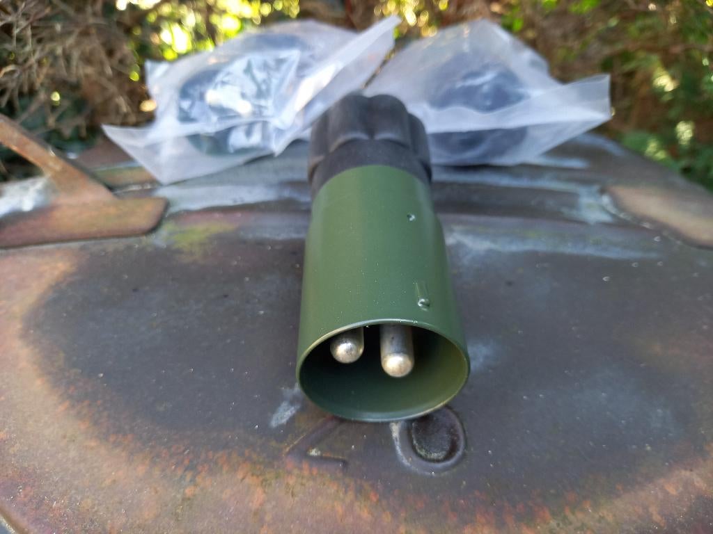 Nato stekker voor startkabel nieuw, Ophalen of Verzenden, Landmacht, Nederland, Overige typen