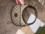 Gucci ophidia half moon, Sieraden, Tassen en Uiterlijk, Tassen | Damestassen, Ophalen of Verzenden, Zo goed als nieuw, Beige, Handtas
