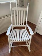 Klassieke witte schommelstoel, Ophalen