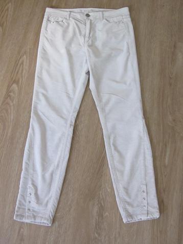 Marccain broek 42, velvet beige, mooie accenten, z.g.a.n. beschikbaar voor biedingen