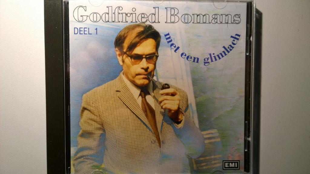 Godfried Bomans - Met een glimlach Deel 1, Ophalen of Verzenden, Zo goed als nieuw, Pop