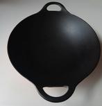 Gietijzeren geëmailleerde wokpan doorsnee 34cm, Ophalen, Gebruikt, Gietijzer, Keramische plaat