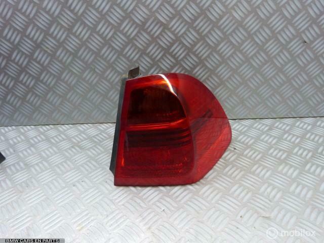 Achterlicht rechts BMW 3-serie Touring E91 ('05-'08) rechts, Auto-onderdelen, Verlichting, BMW, Gebruikt, Ophalen of Verzenden