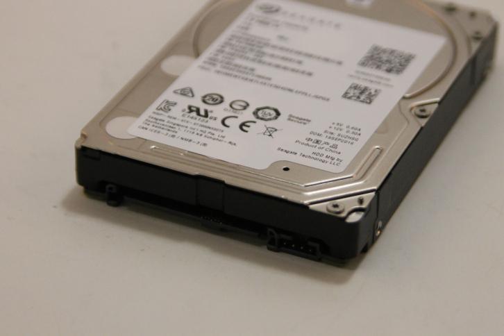 ST1000NX0323 Seagate 1Tb 7.2k rpm 12G SAS 2.5, Computers en Software, Harde schijven, Gebruikt, Server, Intern, HDD, SAS, Ophalen of Verzenden