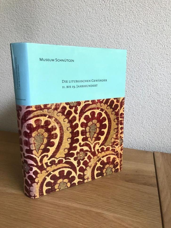 Die Liturgischen Gewänder IIe tot de 19e eeuw 1e druk 2011., Boeken, Kunst en Cultuur | Beeldend, Zo goed als nieuw, Overige onderwerpen
