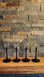 Vintage Champagne Glazen met Zwarte Voet - Made in France, Verzamelen, Glas en Borrelglaasjes, Ophalen of Verzenden, Zo goed als nieuw