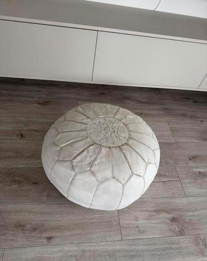 Poef, Huis en Inrichting, Stoffering | Tapijten en Kleden, Gebruikt, 50 tot 100 cm, Rond, Ophalen