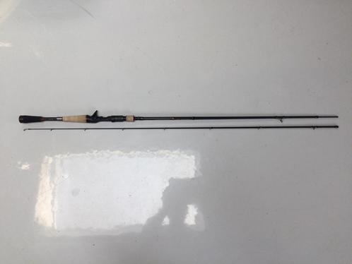 Gamakatsu Destrada spinhengel (reel), Watersport en Boten, Hengelsport | Roofvissen, Zo goed als nieuw, Werphengel, Ophalen