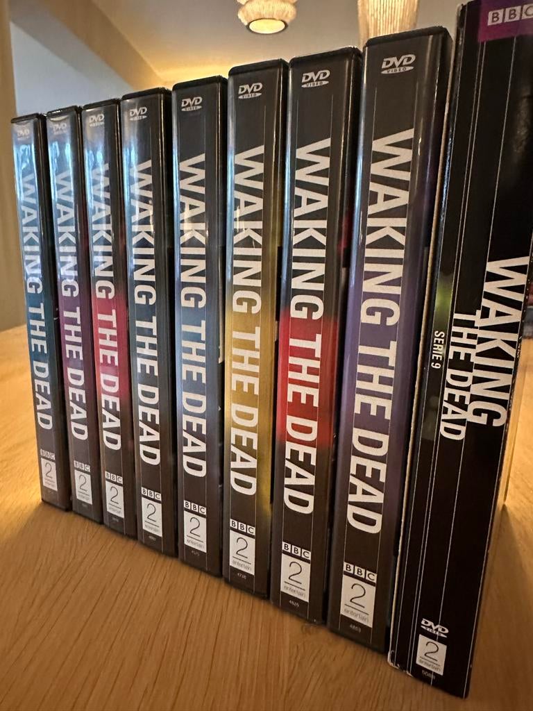 Waking The Dead (BBC Crime) | DVD-series Seizoen 1 t/m 9, Vanaf 16 jaar, Ophalen of Verzenden, Zo goed als nieuw, Thriller