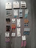 Diverse setjes oorbellen, Sieraden, Tassen en Uiterlijk, Ophalen of Verzenden, Zo goed als nieuw, Overige kleuren, Overige materialen