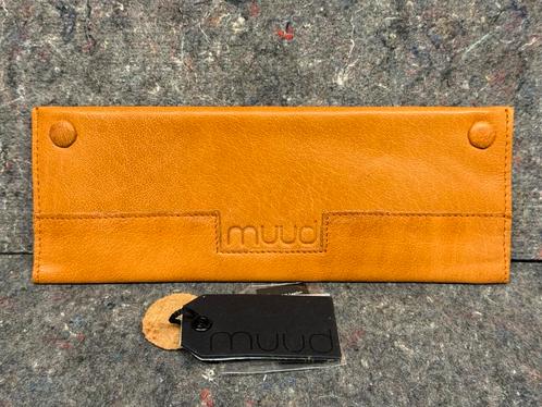 MUUD Hattie etui whisky (nieuwprijs €30), Hobby en Vrije tijd, Breien en Haken, Nieuw, Haken, Ophalen of Verzenden