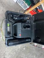 Atlas copco 2,4 volt schroefmachine incl lader en twee accu, Ophalen of Verzenden, Zo goed als nieuw