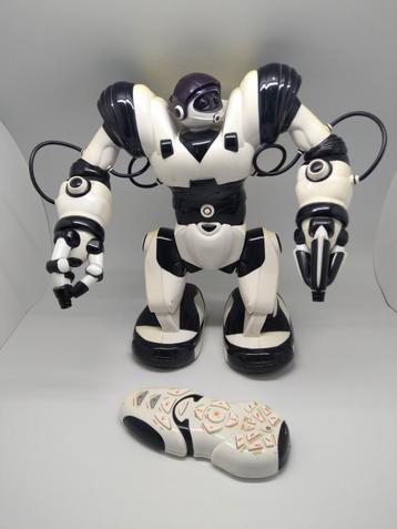 WowWee robosapien beschikbaar voor biedingen