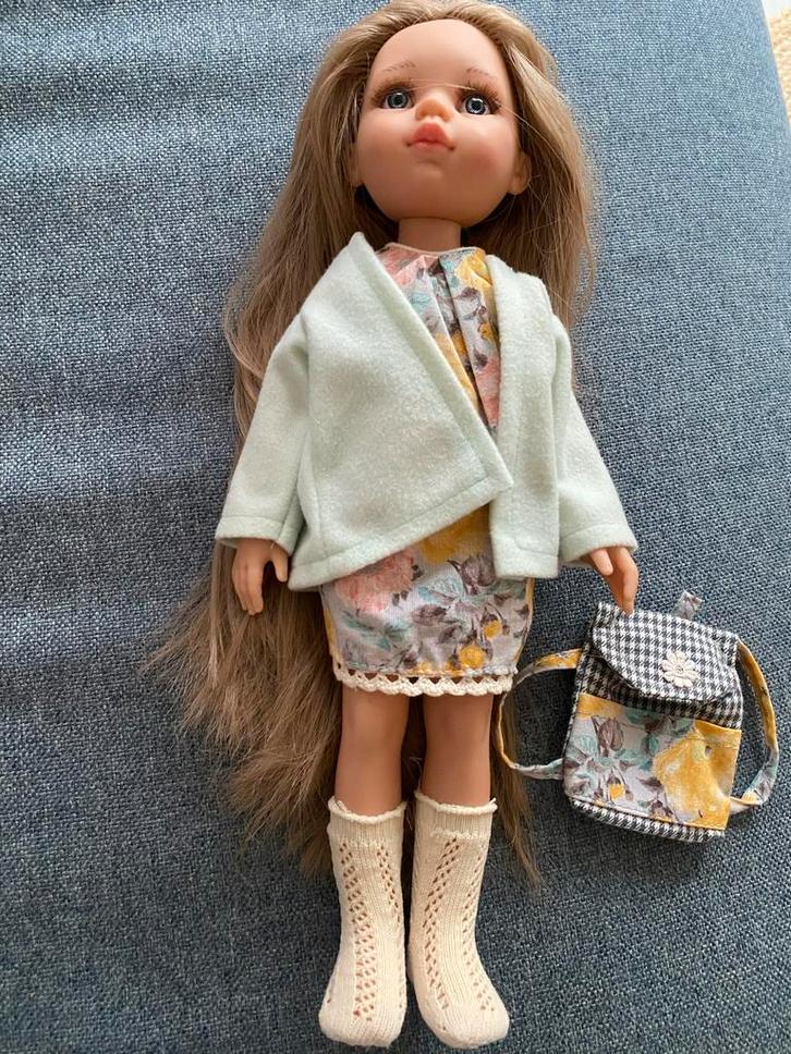 Paola Reina Pop Carla, Kinderen en Baby's, Speelgoed | Poppen, Zo goed als nieuw, Overige typen, Ophalen of Verzenden