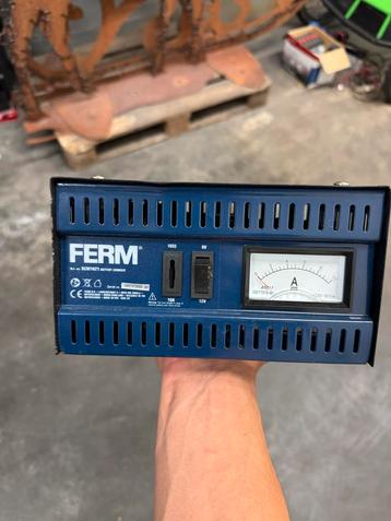 Ferm Acculader 6V/12V beschikbaar voor biedingen