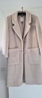 Winterjas, heerlijk warm en mooie kwaliteit. Kitkleur mt.40, Kleding | Dames, Jassen | Winter, Ophalen of Verzenden, Gedragen