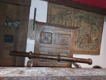 antiek middeleeuws kanon 15e eeuw (geweer pistool)