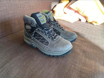 Hawks Outdoors wandelschoenen, maat 40 beschikbaar voor biedingen