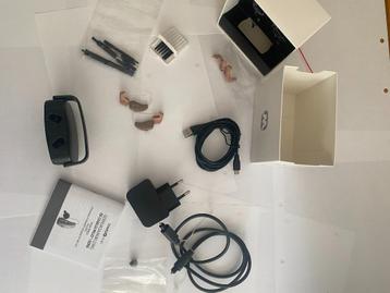 Hoortoestel: Coselgi (Widex) + oplader + diverse accessoires beschikbaar voor biedingen