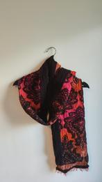 Gekleurde sjaal - Bijenkorf, Kleding | Dames, Mutsen, Sjaals en Handschoenen, Bijenkorf, Maat 46/48 (XL) of groter, Ophalen of Verzenden