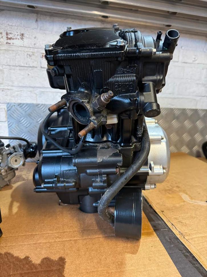 125cc Motorblok compleet, Fietsen en Brommers, Brommeronderdelen | Algemeen, Gebruikt, Blok, Ophalen of Verzenden