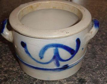 Keulse pot - hoog 11 cm - doorsnede 14 cm beschikbaar voor biedingen