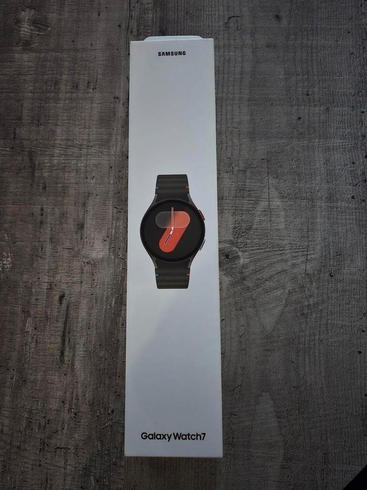 Samsung Galaxy Watch 7 - Nieuw in doos!, Sieraden, Tassen en Uiterlijk, Smartwatches, Nieuw, Android, Zwart, Afstand, Calorieverbanding
