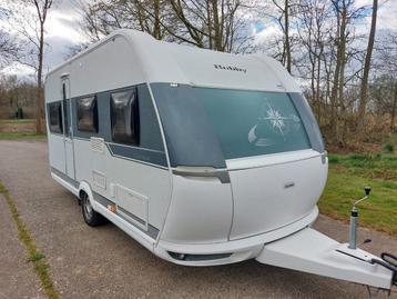 Hobby 455 UF excellent in mooie staat voortent bouwjaar 2015 beschikbaar voor biedingen