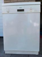 Zeer nette bosch vaatwasser €125,-, Ophalen, Voorspoelprogramma, Zo goed als nieuw, 85 tot 90 cm