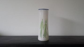 Art Glass witte vaas met groen echtpaar (stelletje) erop