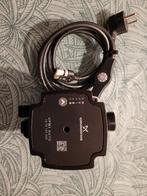 Grundfos 15-70-130 UPM3 auto vloerverwarming en warmtepomp., Doe-het-zelf en Verbouw, Verwarming en Radiatoren, Minder dan 30 cm