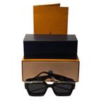 Louis Vuitton Zonnebril Z1326E 55-17-145, Louis Vuitton, Gebruikt, Support@louisvuitton.com, 2 Rue du Pont Neuf
75001 Paris
France