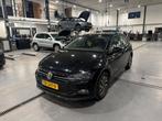 Volkswagen Polo 1.0 TSI 95pk 2018 Zwart, Auto's, 40 €/maand, Overige bekleding, Origineel Nederlands, Handgeschakeld