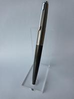 Vulpen Parker 45 grijs/brushed steel met 14K nib, Ophalen of Verzenden, Gebruikt, Vulpen, Parker