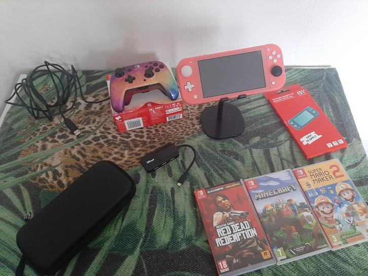 Nintendo Switch Lite Bundel - Compleet! Zonder red dead game, Spelcomputers en Games, Games | Nintendo Switch, Zo goed als nieuw