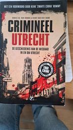 Evert Van der Zouw - Crimineel Utrecht, Evert Van der Zouw; Daniel, M. Van Doorn, Ophalen of Verzenden, Zo goed als nieuw