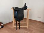Keurig MSFC dressuurzadel 17,5 inch/ wijde boom, Dieren en Toebehoren, Ophalen of Verzenden, Zo goed als nieuw, Dressuur