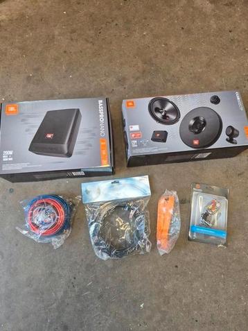 Ford Transit custom 2012+ speaker upgrade met subwoofer beschikbaar voor biedingen