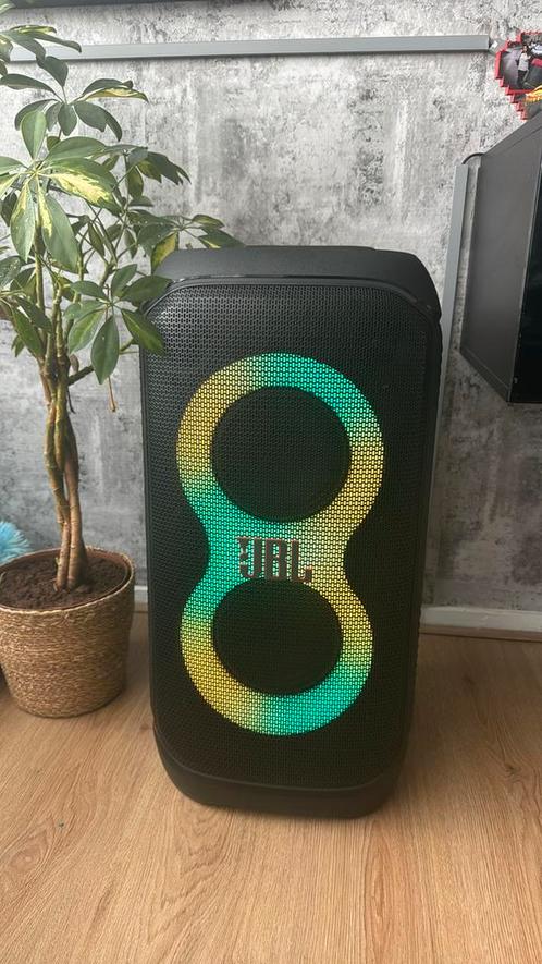 JBL partybox 320 verhuur, Audio, Tv en Foto, Karaoke-apparatuur, Zo goed als nieuw, Ophalen of Verzenden