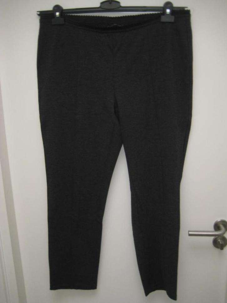Stark tregging donker grijs 46, Kleding | Dames, Broeken en Pantalons, Zo goed als nieuw, Maat 46/48 (XL) of groter, Grijs, Lang