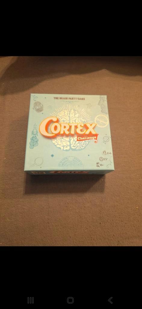 Cortex Challenge - Het Brain Party Spel!, Hobby en Vrije tijd, Gezelschapsspellen | Bordspellen, Zo goed als nieuw, Vijf spelers of meer