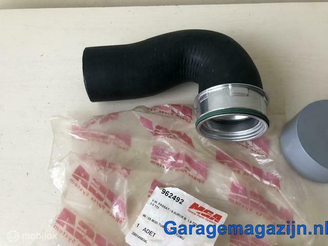 Laadluchtslang 3B0145834L Intercooler onder links, Auto-onderdelen, Motor en Toebehoren, Volkswagen, Nieuw, Ophalen of Verzenden