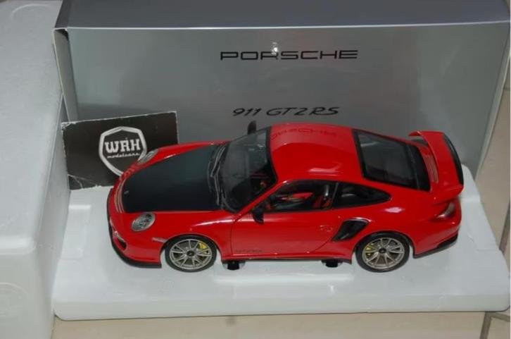 1:18 PORSCHE 911 GT2 RS red Minichamps ZIE INFO WRH, Hobby en Vrije tijd, Modelauto's | 1:18, Gebruikt, Auto, MiniChamps, Verzenden