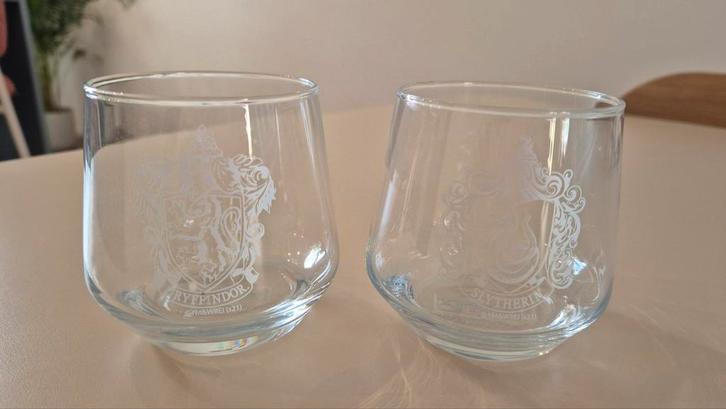 Harry Potter Glazen - Gryffindor & Slytherin, Huis en Inrichting, Keuken | Keukenbenodigdheden, Nieuw, Ophalen