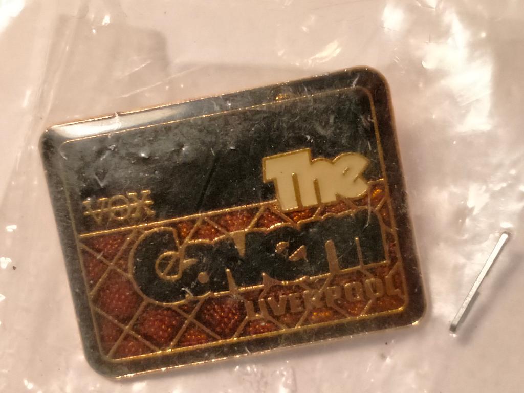 The Cavern Club Liverpool muziek pub VOX speld RARE logo, Verzamelen, Ophalen of Verzenden, Zo goed als nieuw, Overige onderwerpen